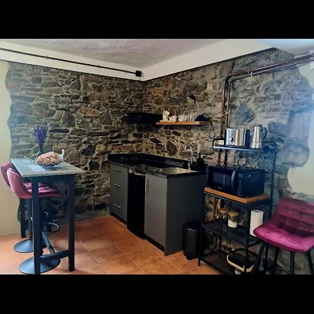 Casa Anton De Tarsila Luarca * Cadavedo